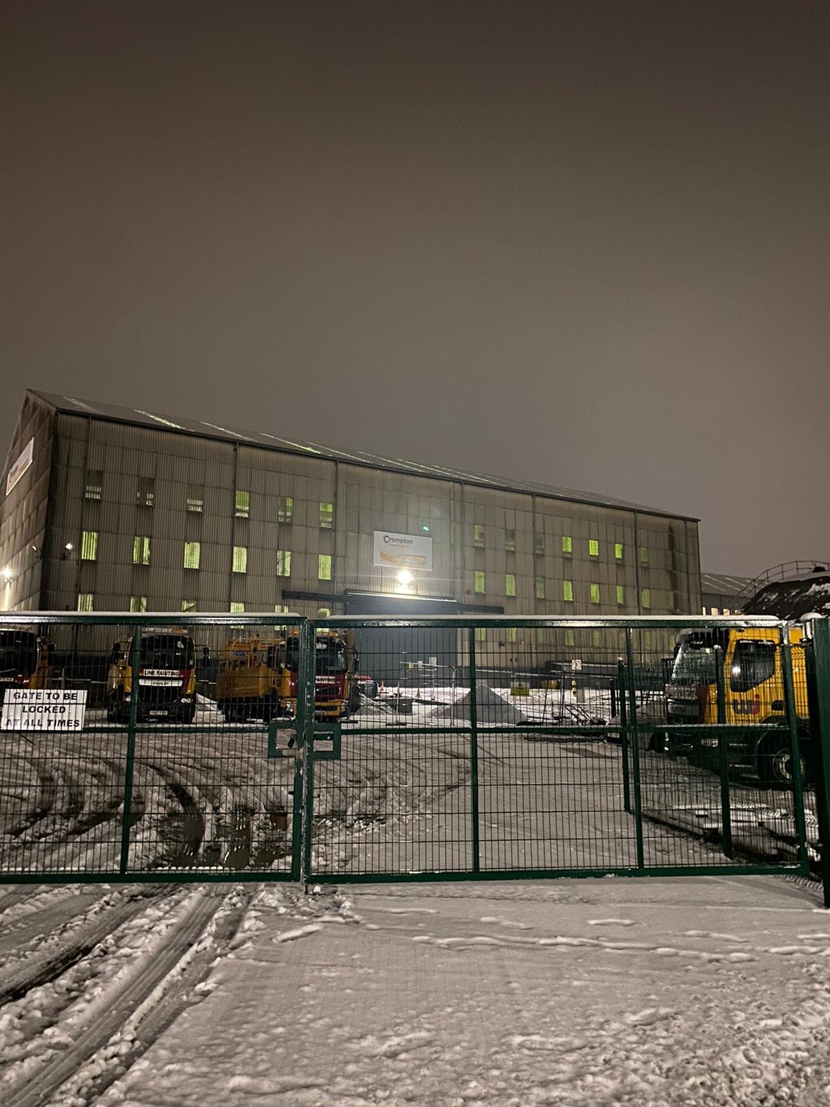 7c220257-8aac-4b32-9d59-e11d36800552 crompton-building-night